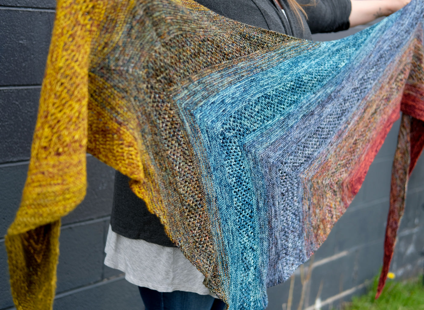 Kelly's not-so-neutral Find Your Fade shawl by Andrea Mowry