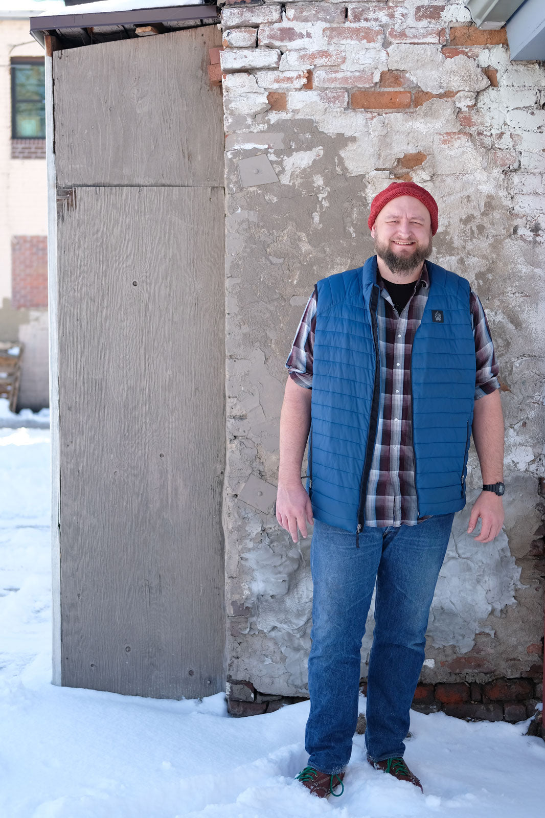 Jared wearing the red BT Quarry Nautical Hat Amber knit for him