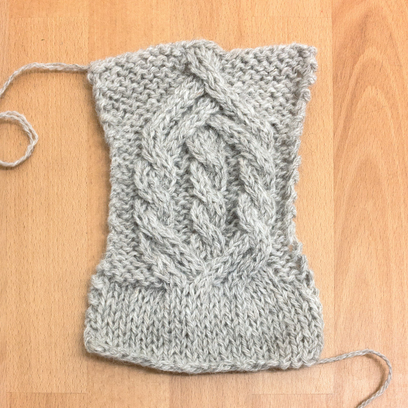 Amber's Cabled, Two-stranded swatch