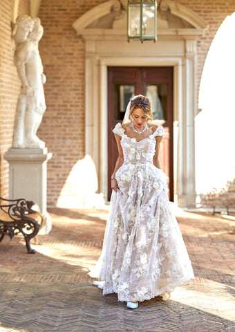 Bridal Couture Fashion Designer Alesia C. A Line 100% Silk Wedding Dress by Alesia C. Lake Forest, IL Fashion House AlesiaC.com