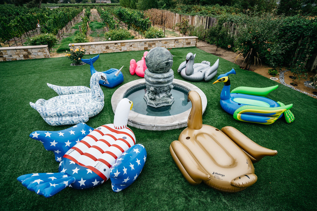 giant inflatable pool floats