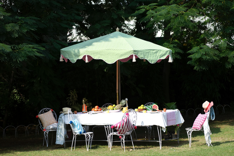 Green Aretha Octagonal Parasol outdoor dining