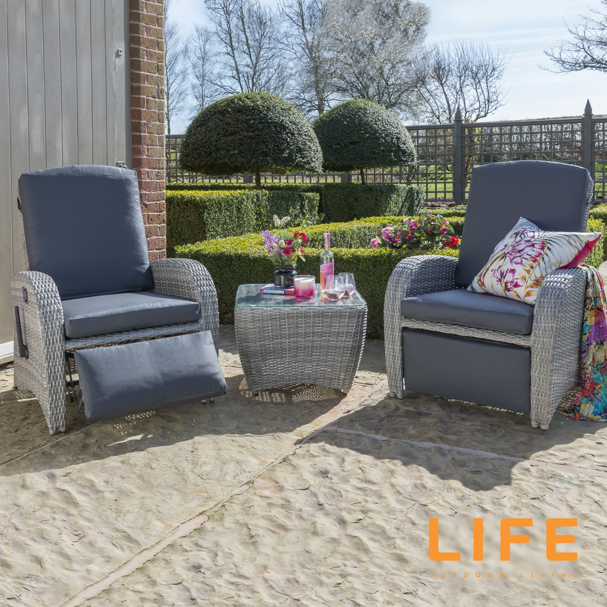 Life Outdoor Living Diva Weave Reclining Duo Armchair Set For Garden
