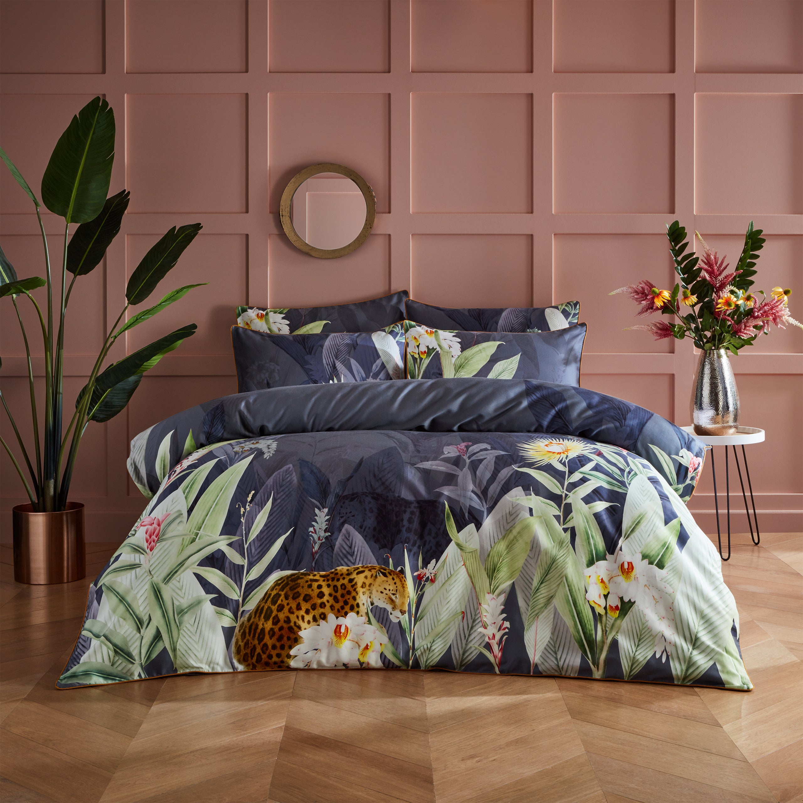 Artemis Jungle Paradise Reversible Cotton Duvet Set