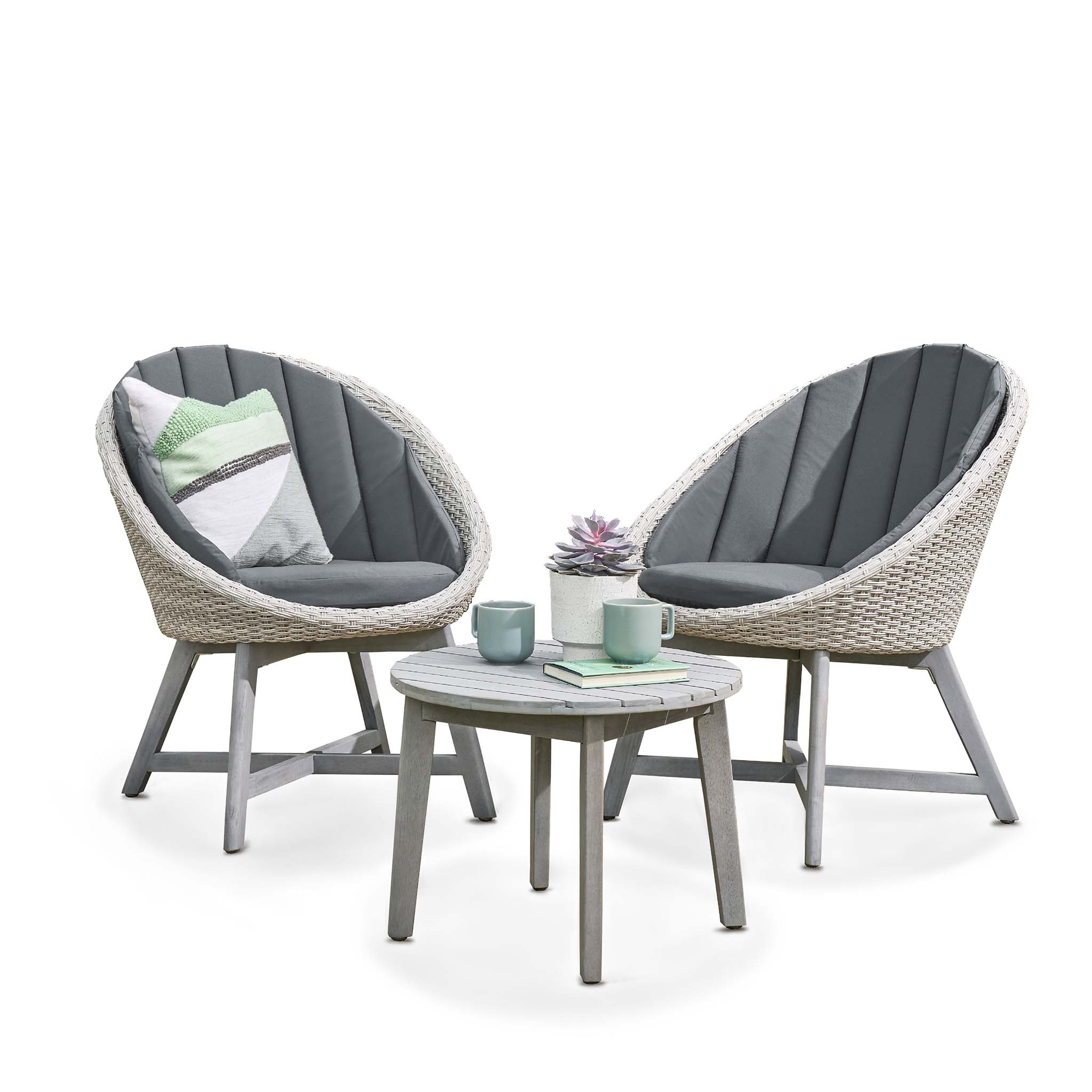 Chatsworth Curved Rattan Bistro Set Roseland