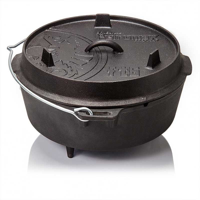 4: Petromax Dutch Oven FT6