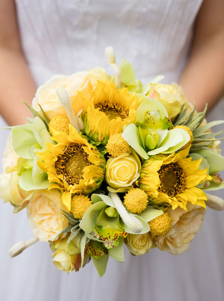 DIY Sunflower Wedding Bouquet | How To Make A Bouquet — Afloral.com