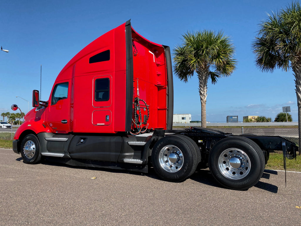 Download 2016 Kenworth T680 600k miles, AUTO, Big Sleeper, Fridge ...