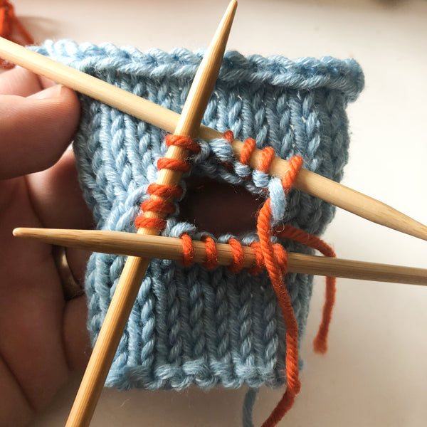 How to: the Chained Bind-Off Buttonhole