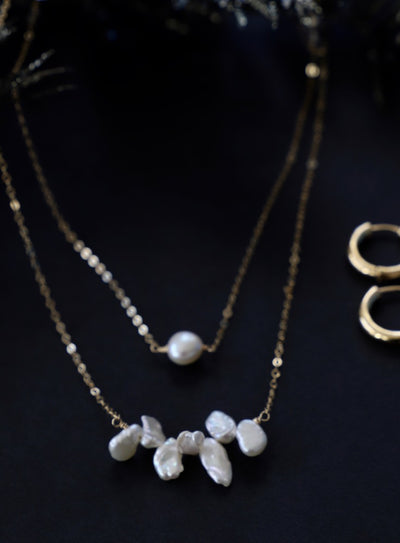 KESHI FLOATING PEARL NECKLACE