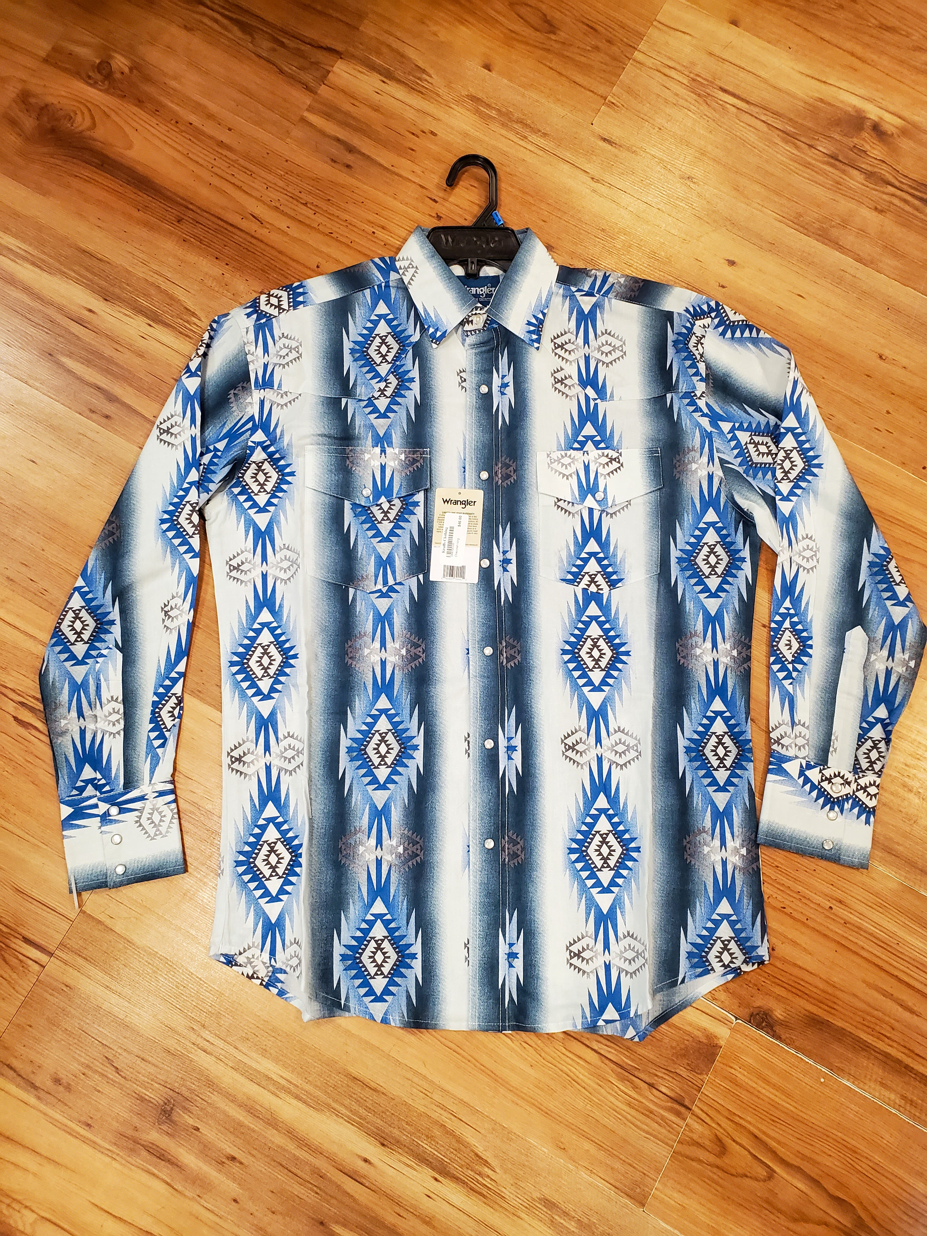 Wrangler Checotah Long Sleeve Snap Shirt, Light Blue Multi Color