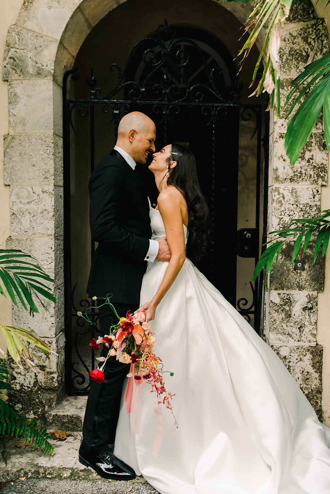 Mediterranean Wedding Venue Villa Woodbine Miami Tropical Garden Wedding Bride Groom Kleinfeld Wedding Dress