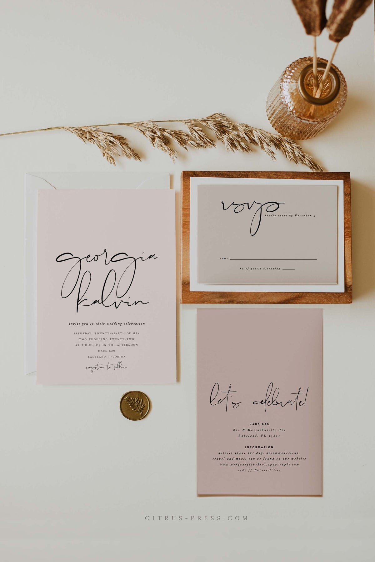 modern minimalist wedding invitation