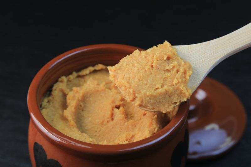 miso paste_what are foods with probiotics