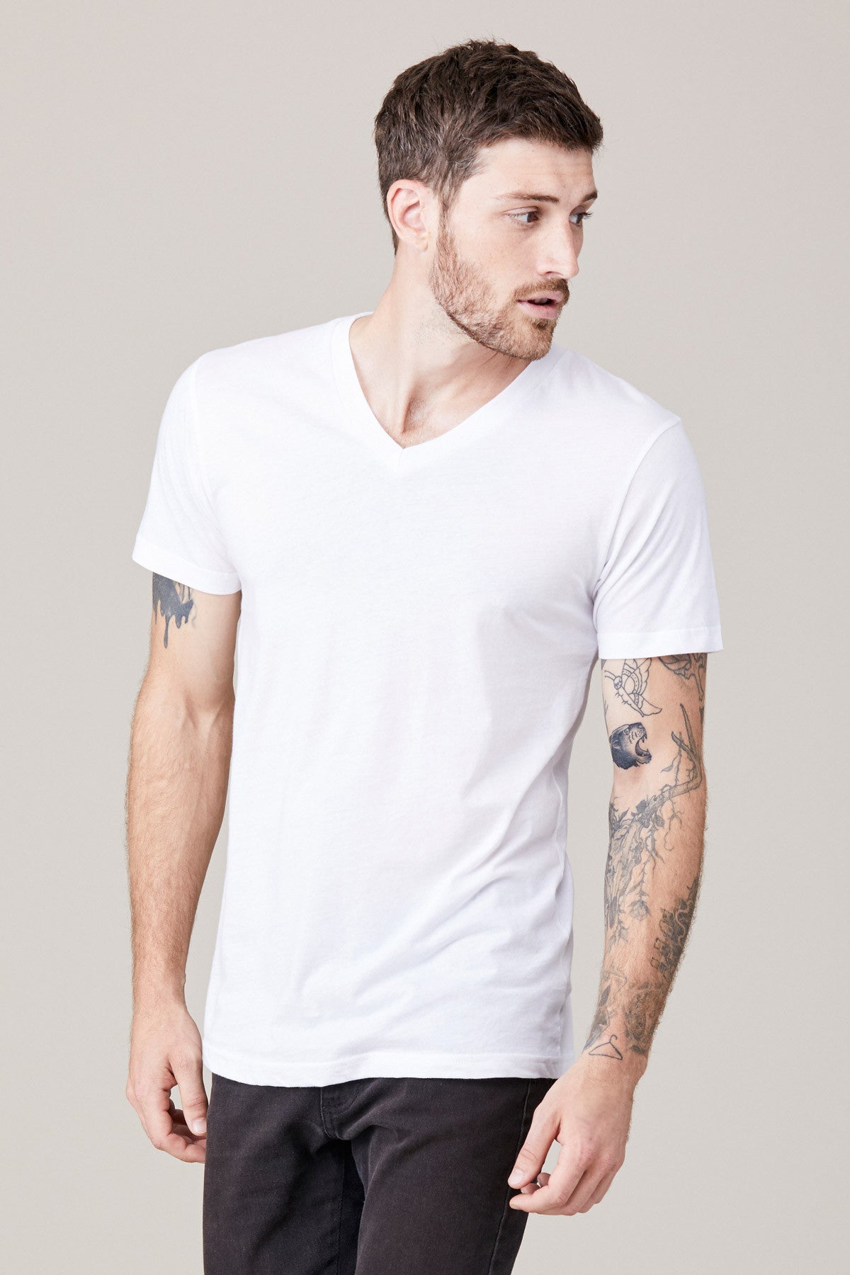 LNA Clothing – Men's Short Sleeve V 