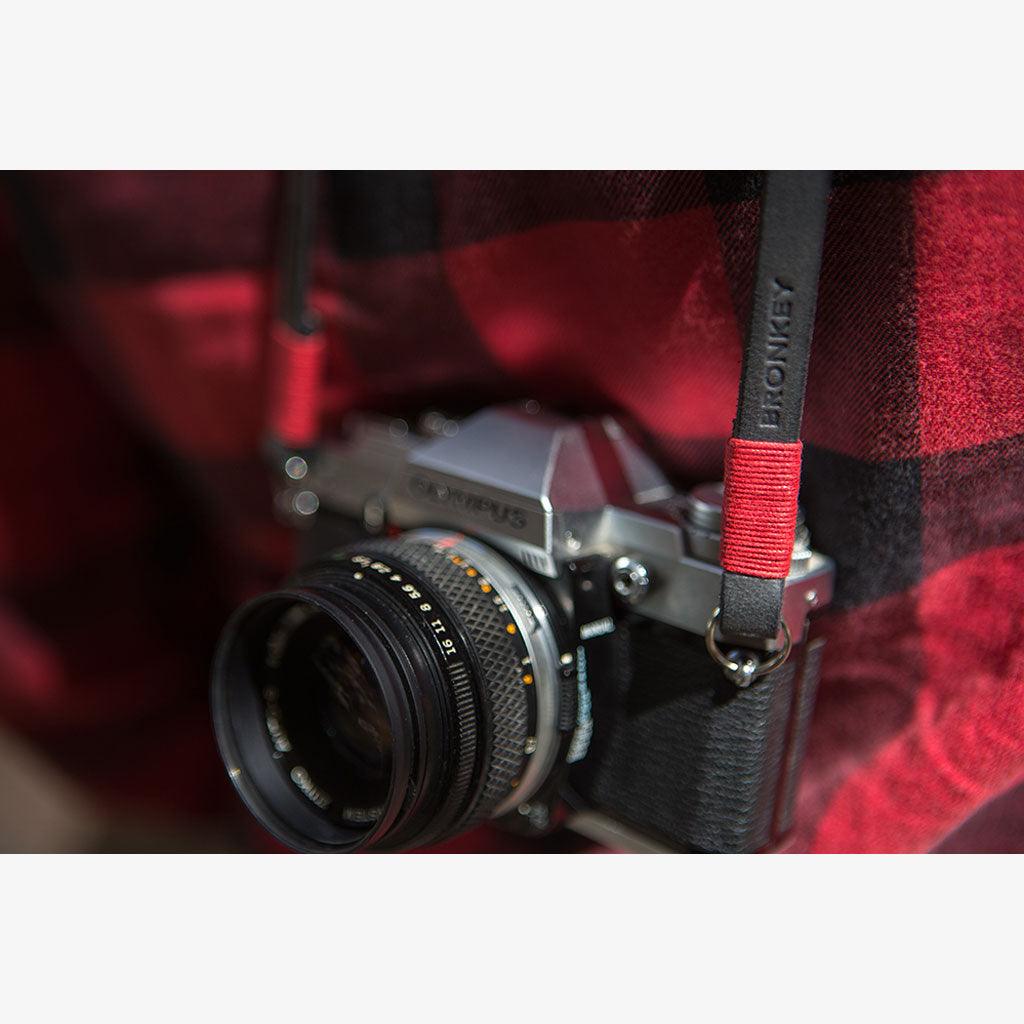 Jaipur #104 - Fabric & Leather DSLR camera strap - Handmade Bronkey Premium  Goods ®