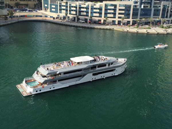 Luxury Dinner Cruise On Desert Rose Mega Yacht Andiamo Yacht Charter