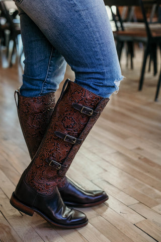 eric church lucchese boots