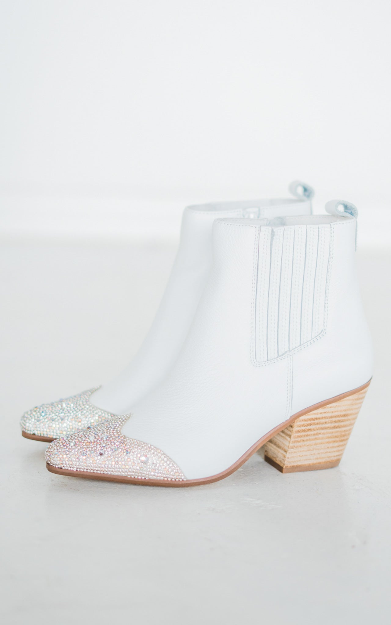 Matisse Blake Bootie in White