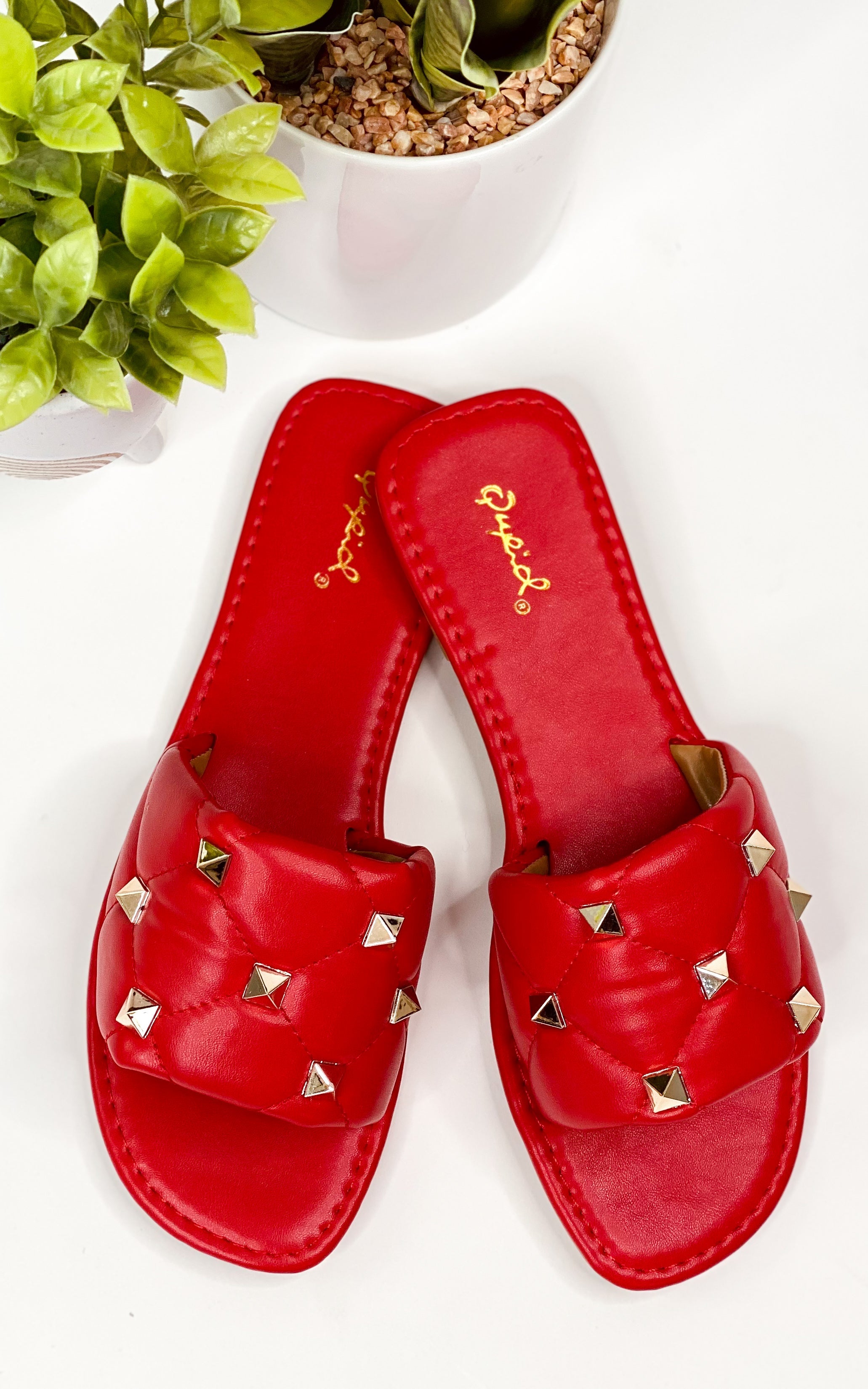 Qupid Castel Slide in Red - cantonclothingcompany
