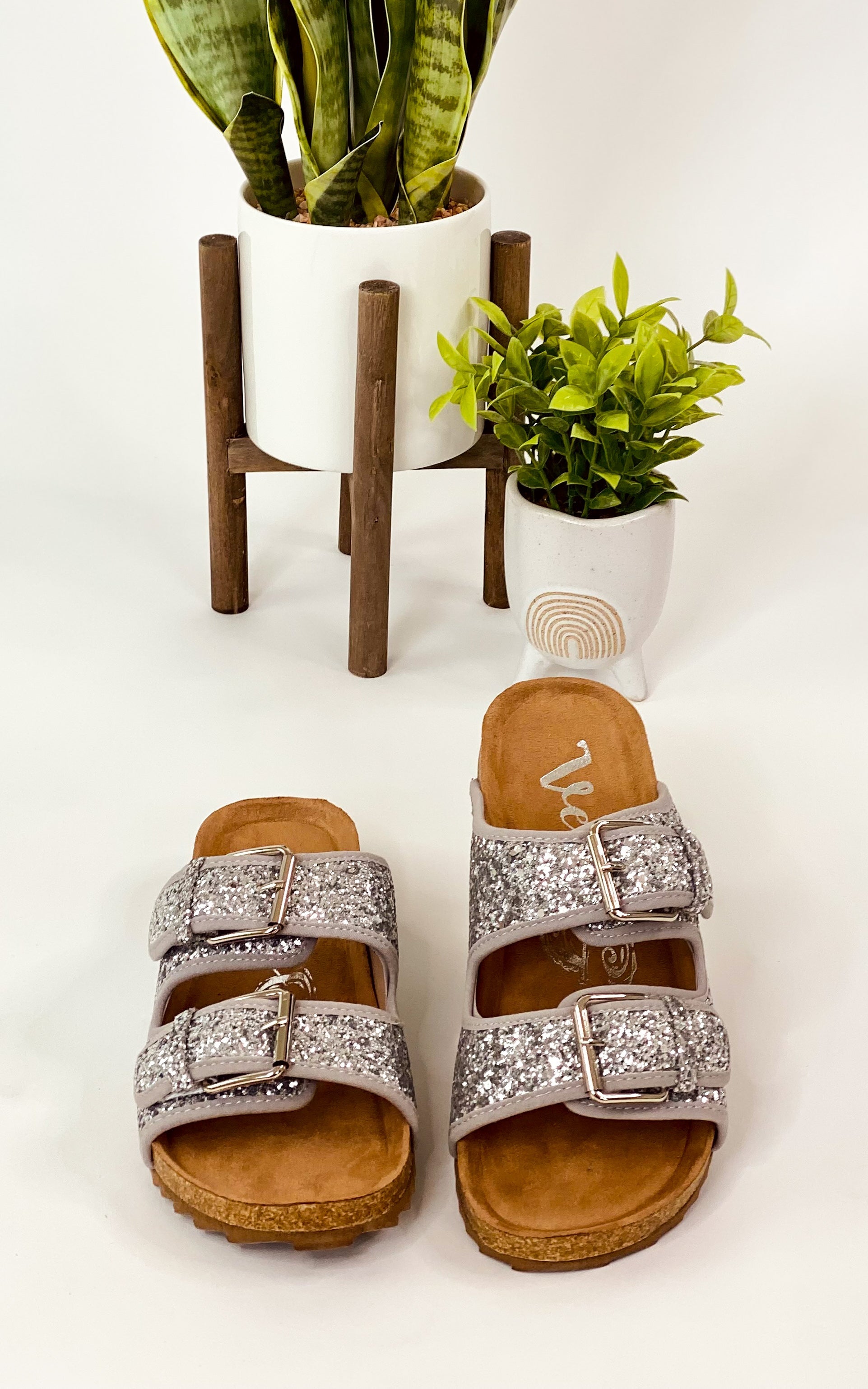 Very G Paula Sandal in Silver - cantonclothingcompany