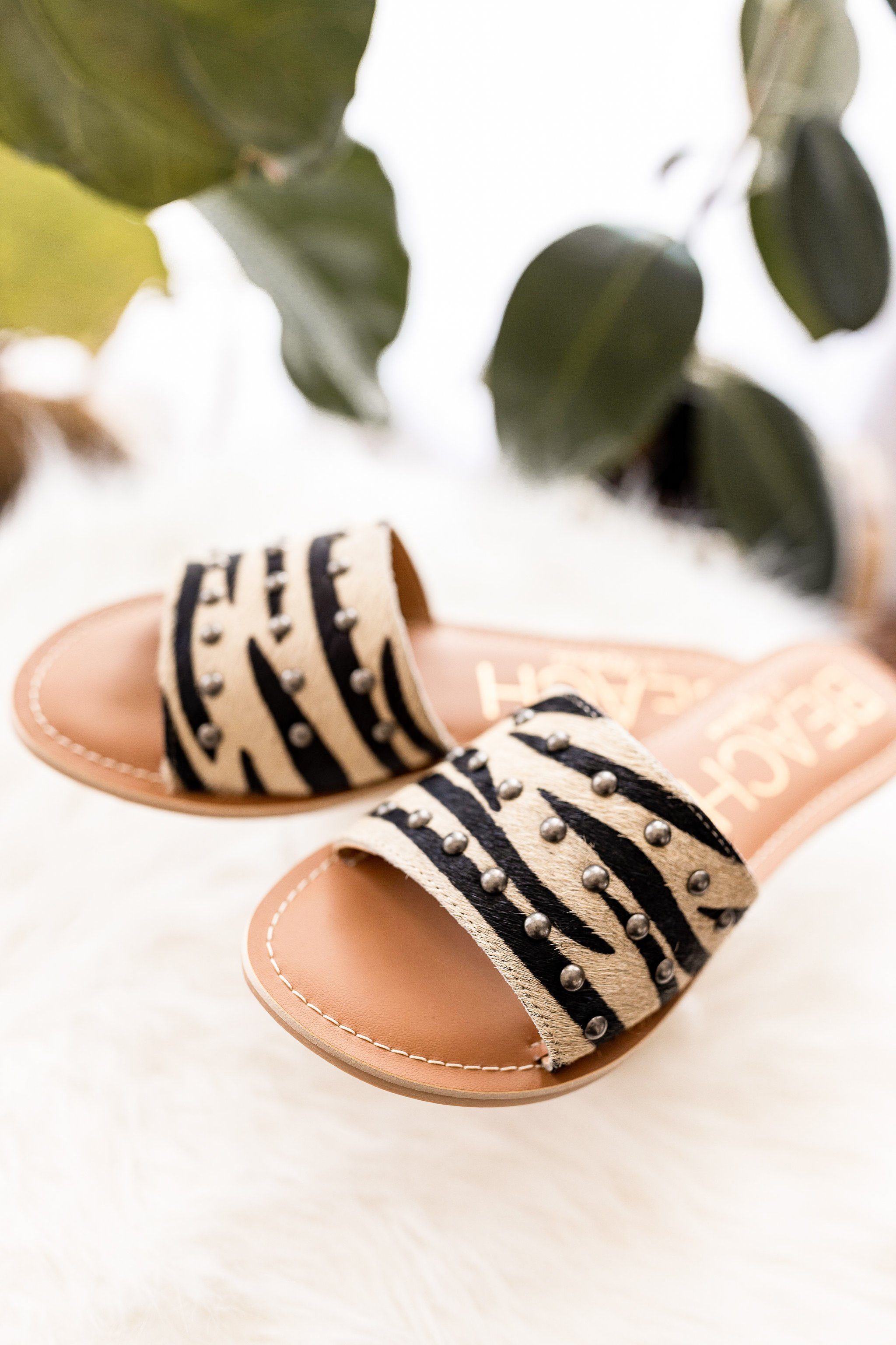 Matisse Salty Sandals in Zebra - cantonclothingcompany