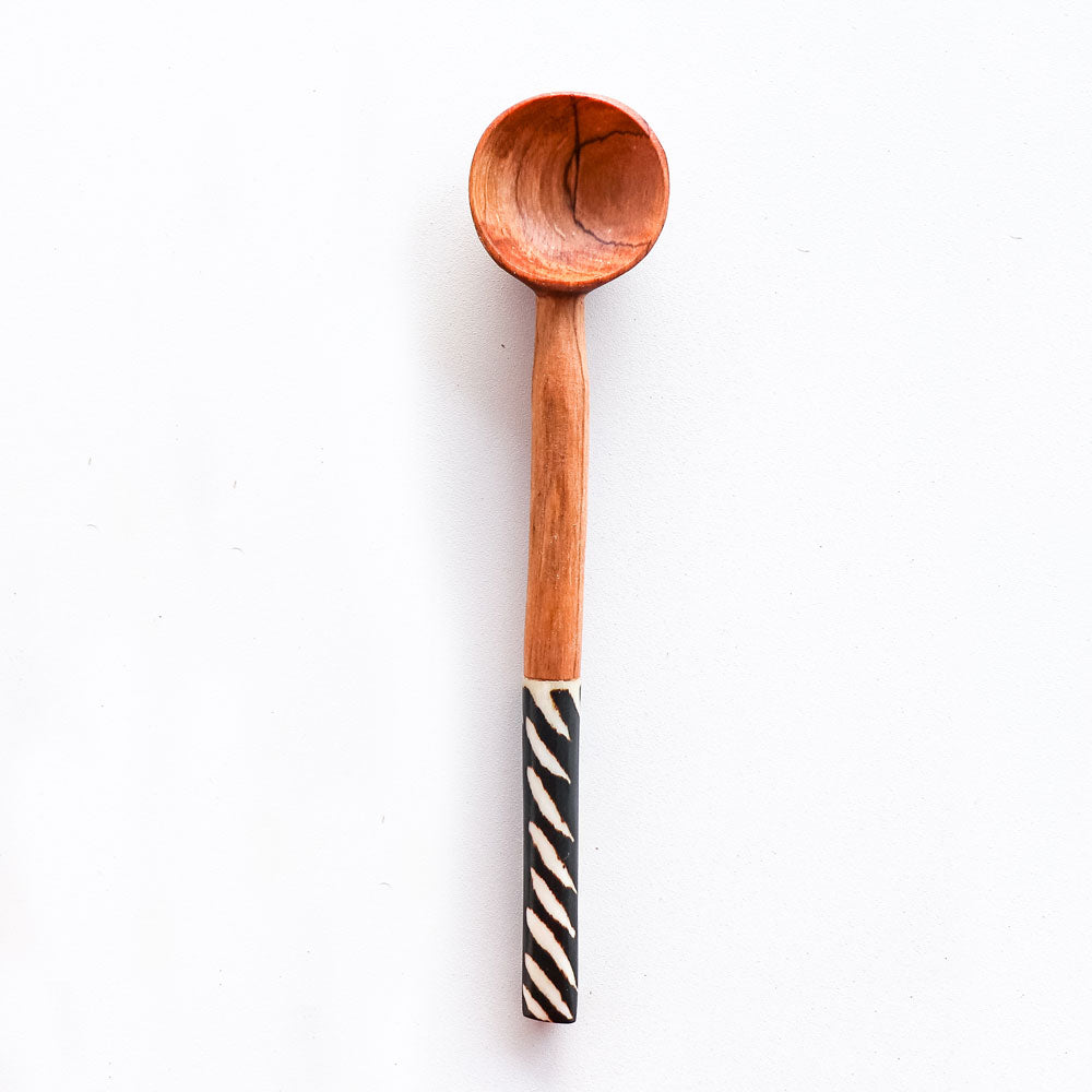 Tiny Wooden Spice Scoop — MIDNIGHT KIN