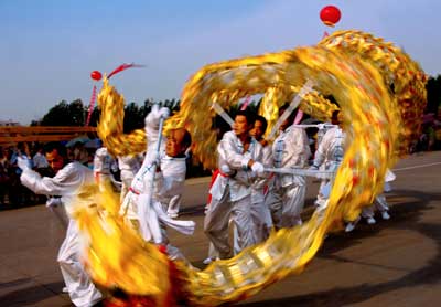 dragon dancers chinese new year