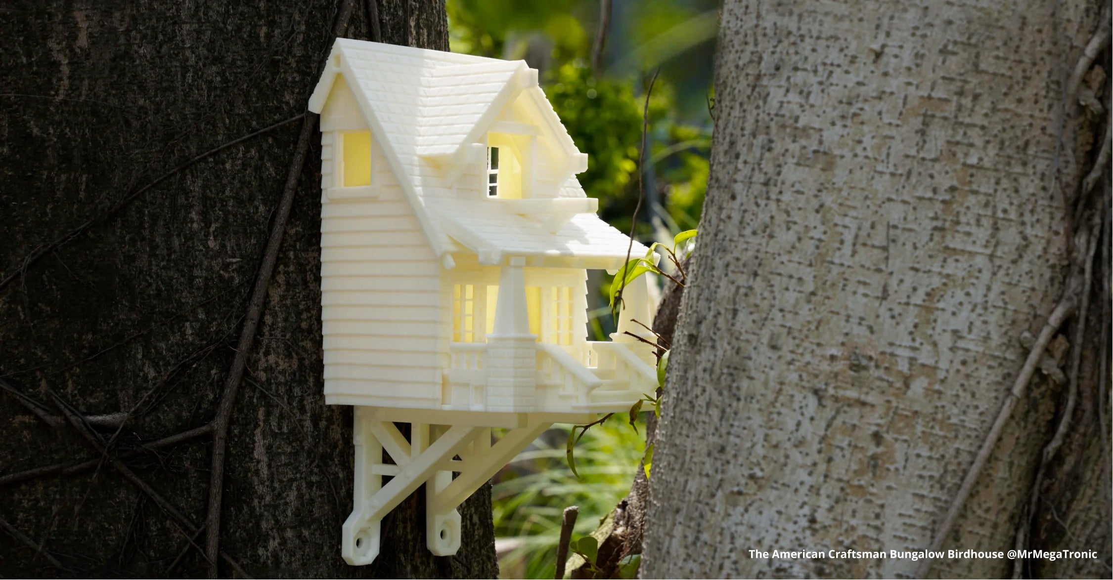 Exemple de print avec l'ASA Bambu Lab blanc : une petite cabane à oiseaux