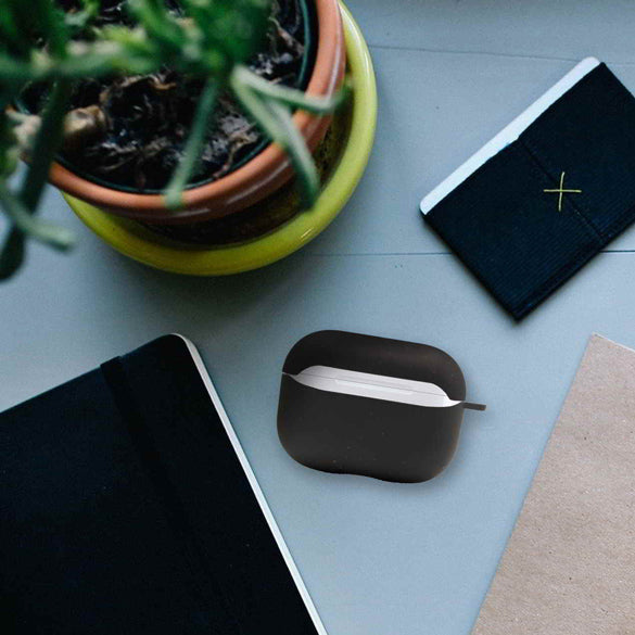 Biodegradable Airpods Pro Case in Black