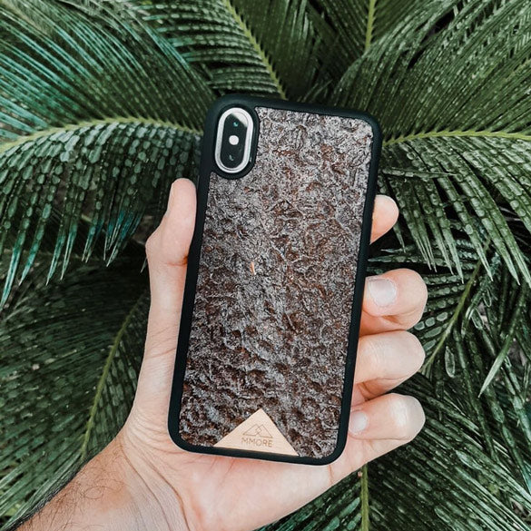 iPhone xs Coffe Phone Case Infront of Green Leaf
