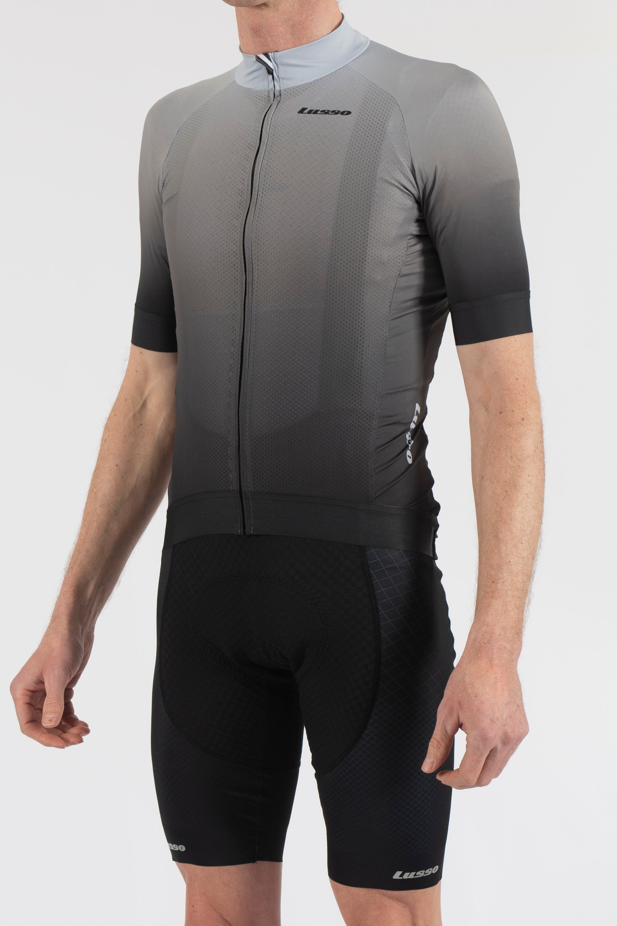 black cycle jersey