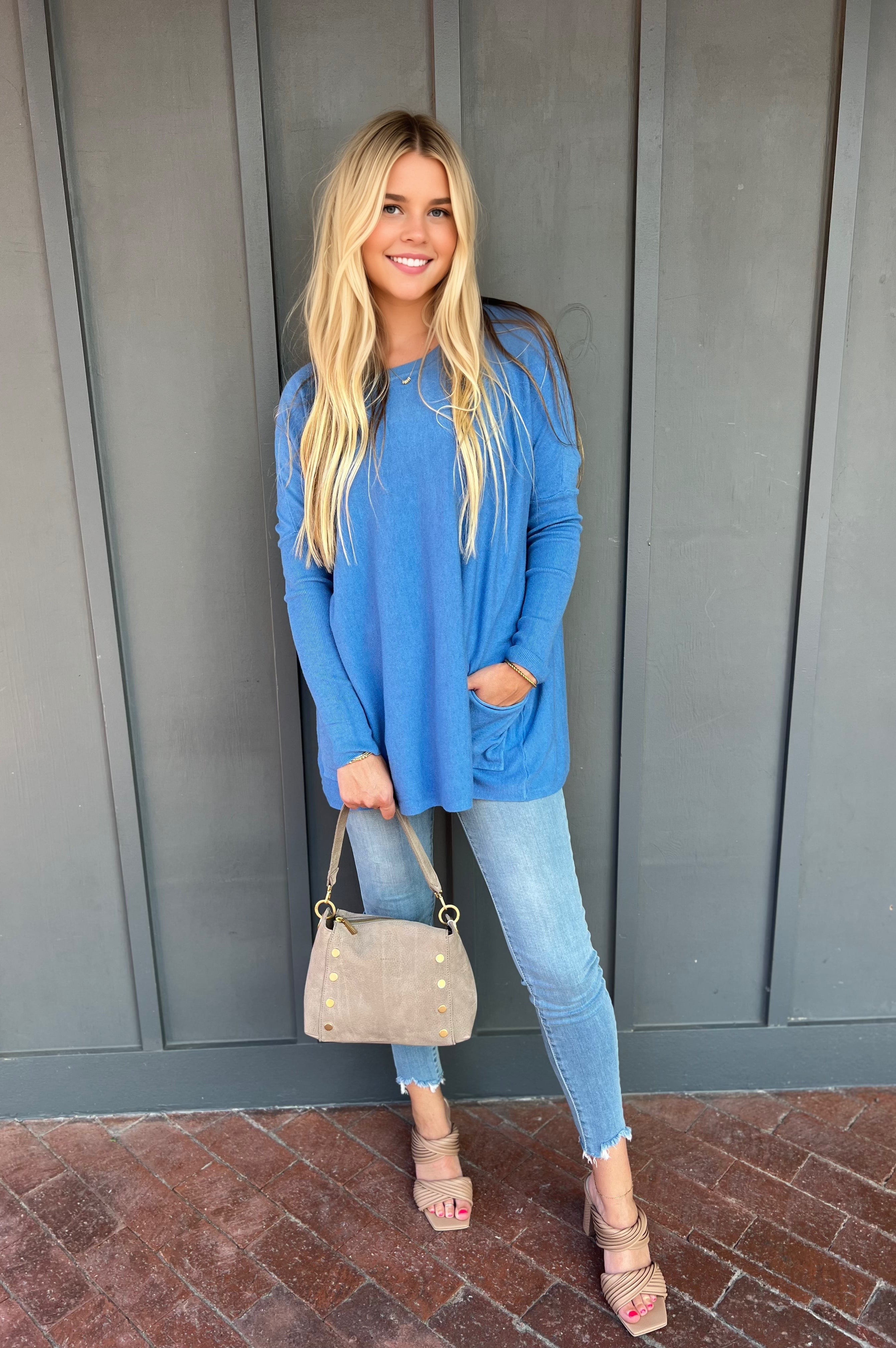 Facetune 10 08 2023 20 19 23