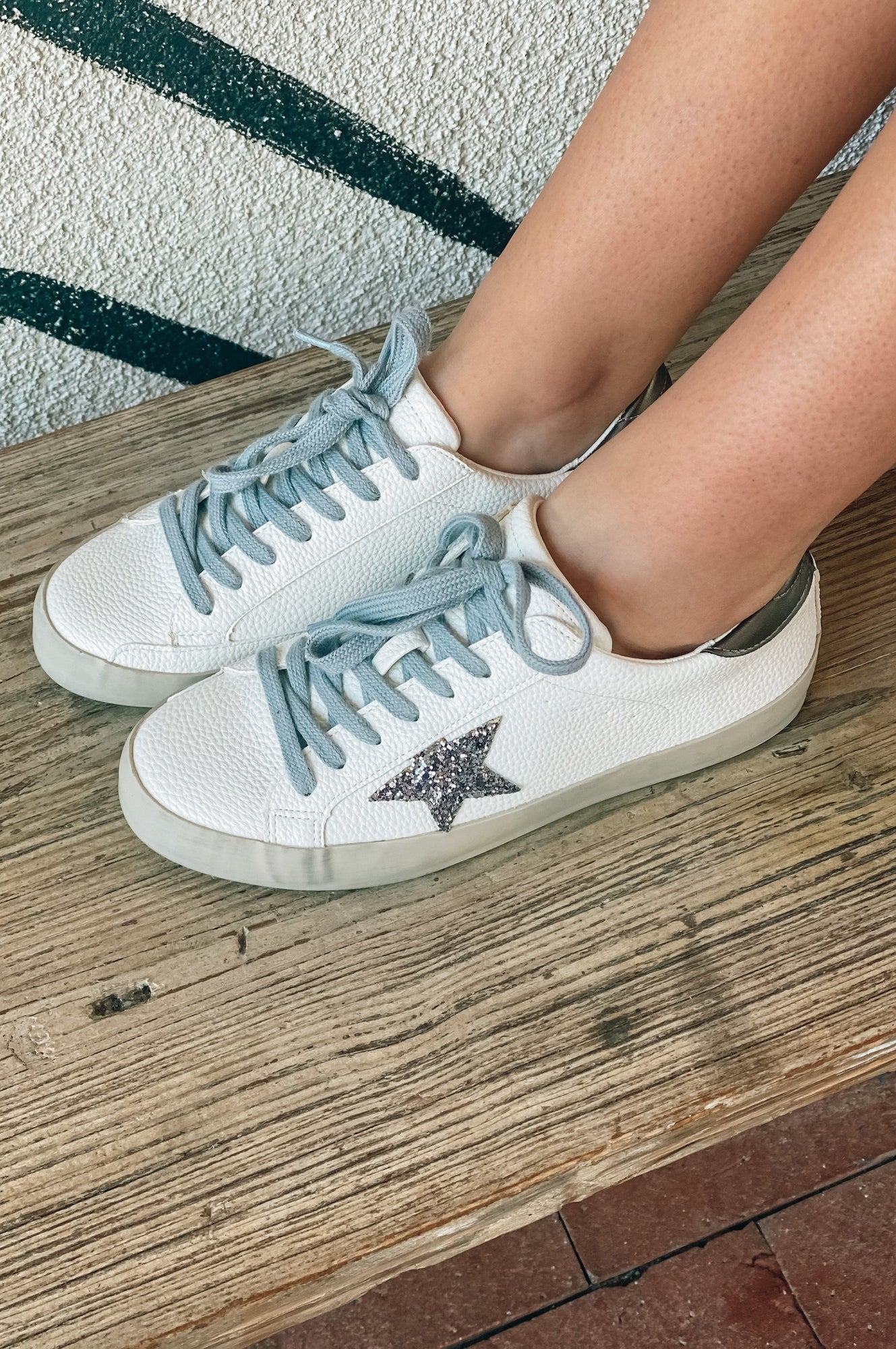 Champagne Casual Star Tennis Shoes – Sunshine Girls Boutique