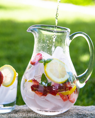 Infused water on the Best Day Ever blog.