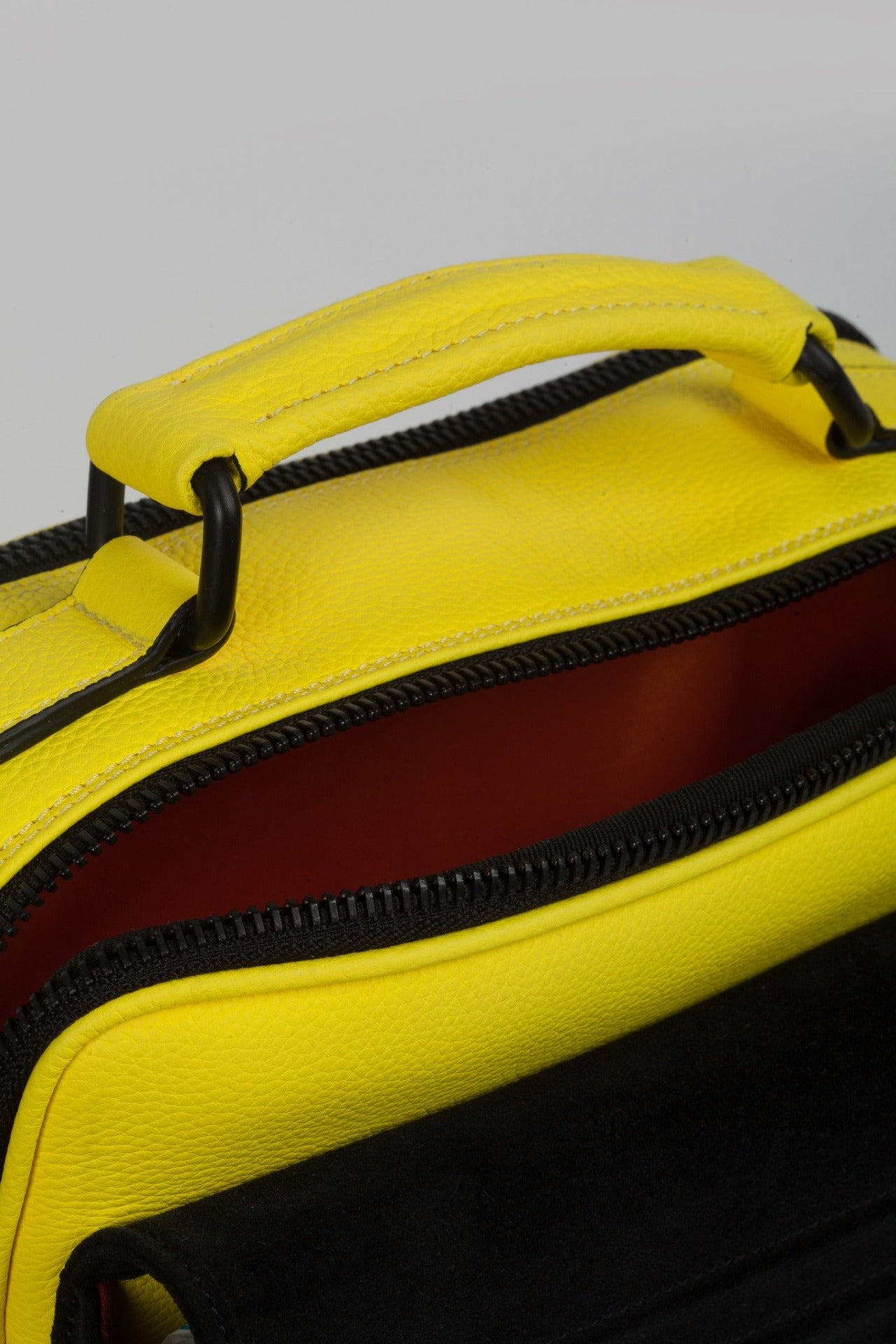 Leather urban shoulder bag handbag - Hackney – BAGOLOGY