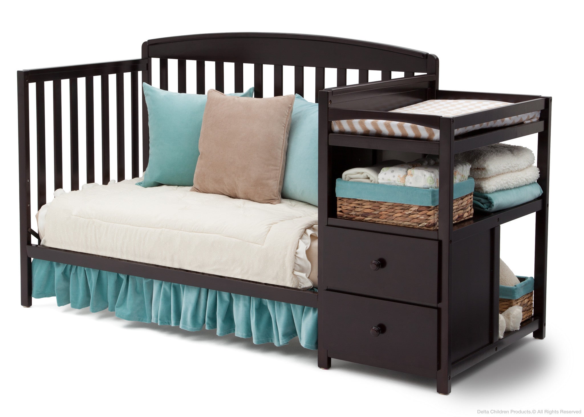 delta royal crib n changer