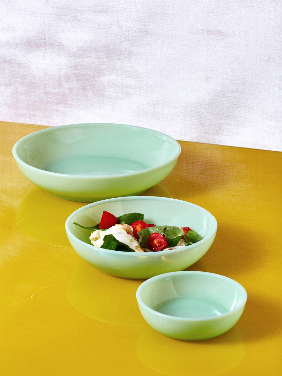 Featured image of post Green Milk Glass Dishes / Covered dishes or compotes were popular in.