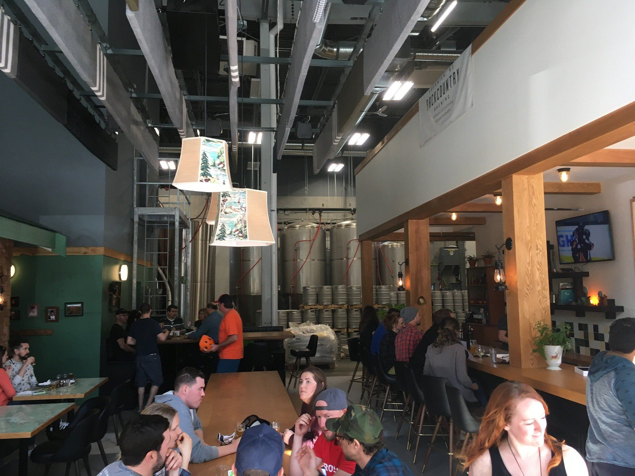 squamish brewery tour