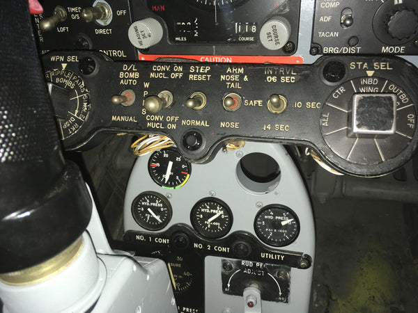 f4 phantom cockpit tones