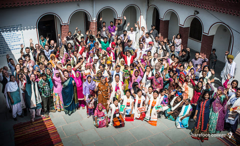 Barefoot College in  Tilonia, India - Elvis & Kresse