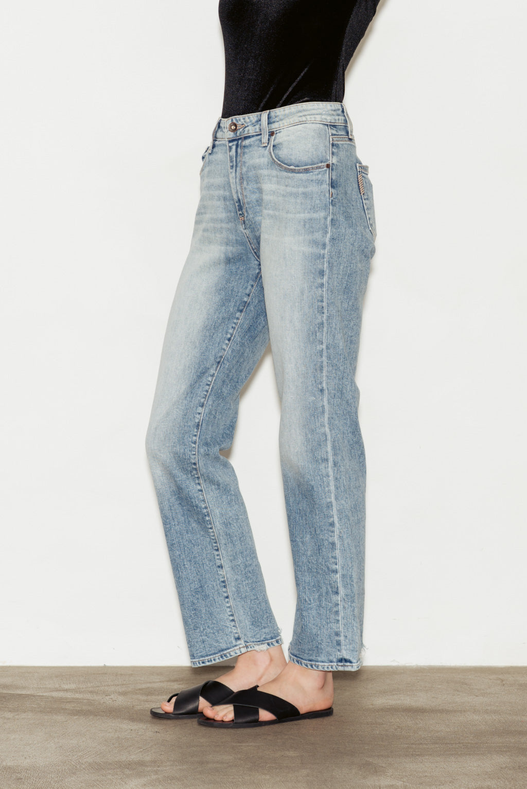 paige noella relaxed straight leg jeans