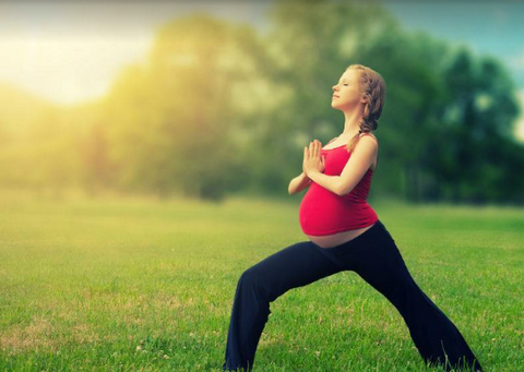 động tác yoga giúp bà bầu khỏe mạnh