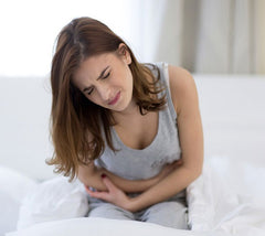 phân biệt đau bụng do xoắn buồng trứng và đau bụng kinh