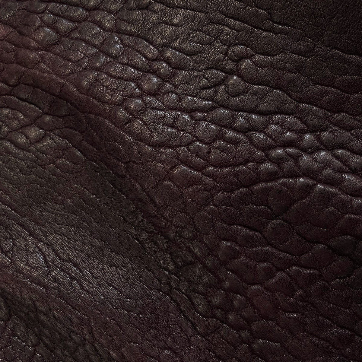 Crocodile Embossed Vegetable Tanned Genuine Leather Lamb Skin