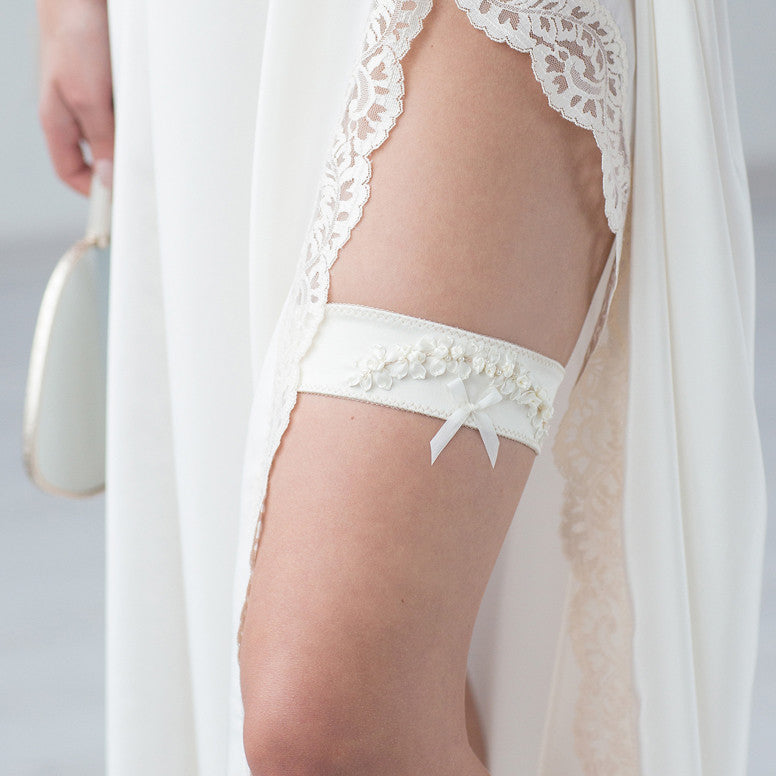 bridal garter