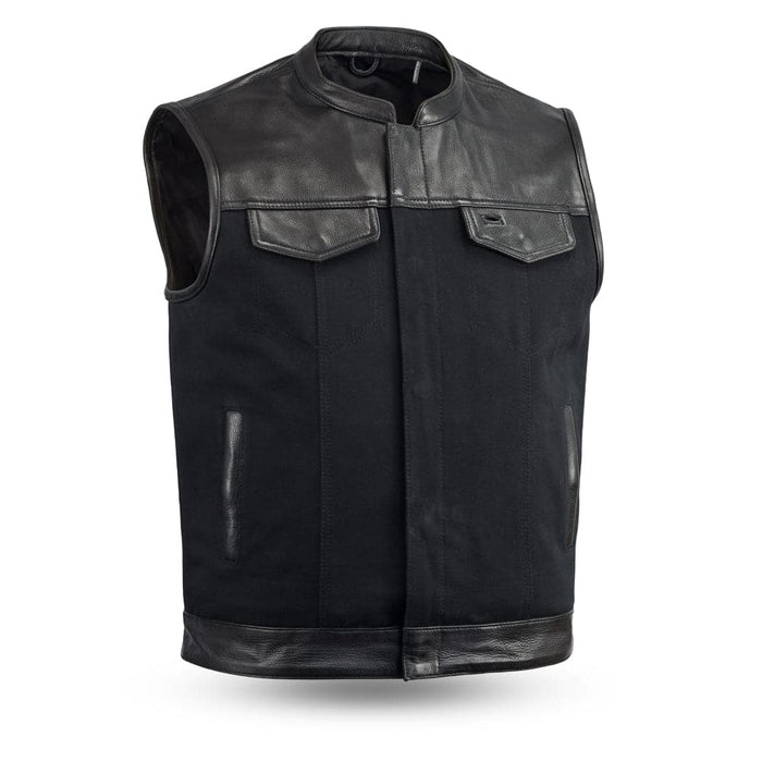 Leather motorcycle vest with patches & pins size 46 - South Auction