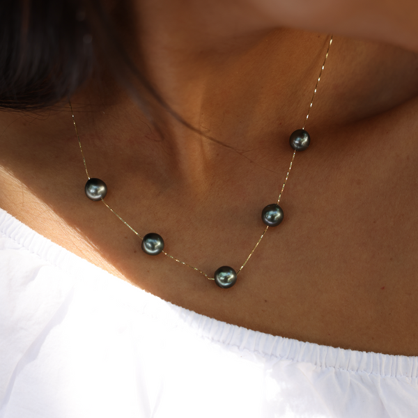 VAIREA Tahitian Pearl Adjustable Necklace - Eternal Black Eternal Black / 14K Gold Filled