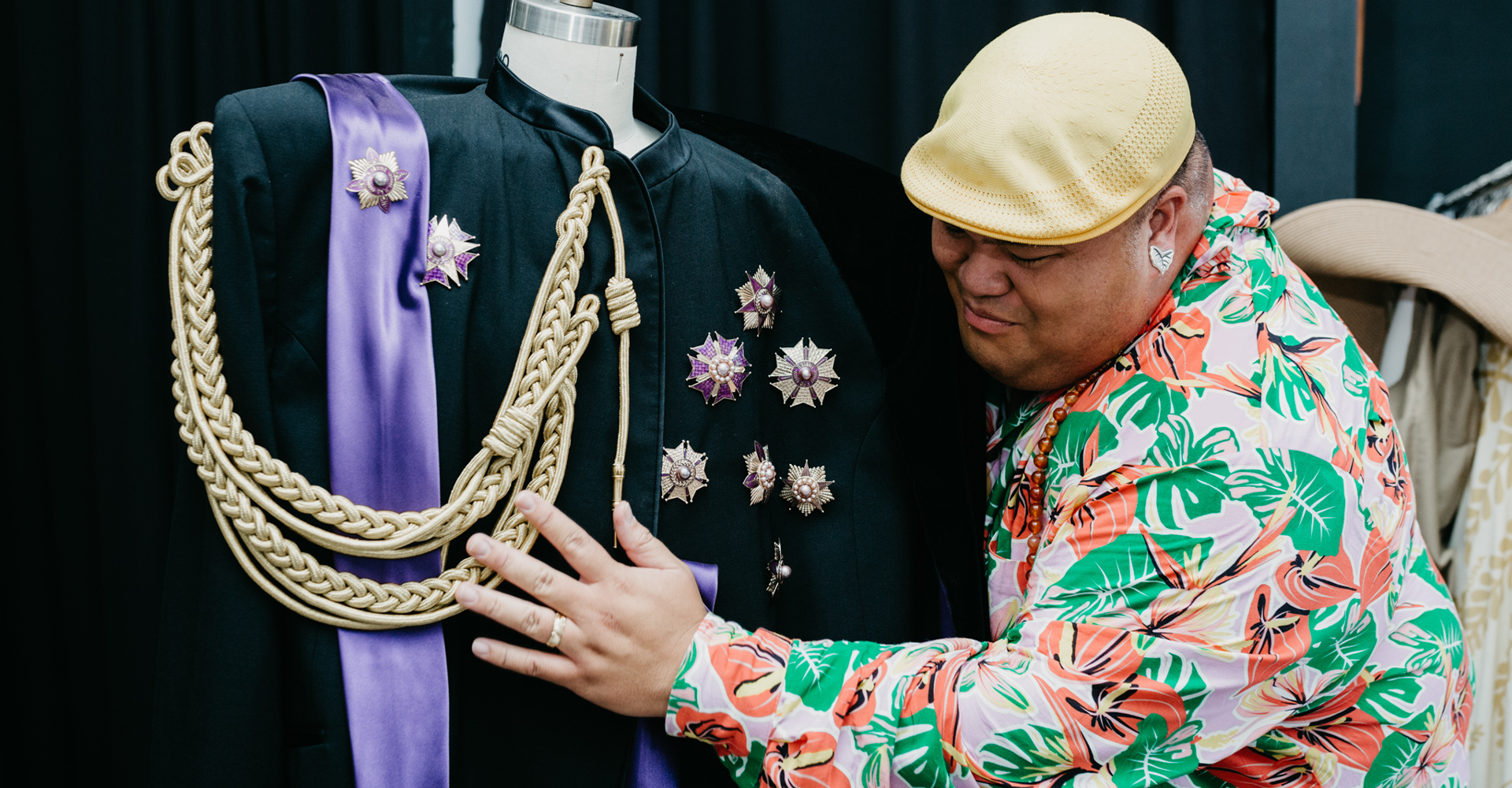 Kalani Pea Admiring the 2022 Red Capet GRAMMYs Cape / Suit