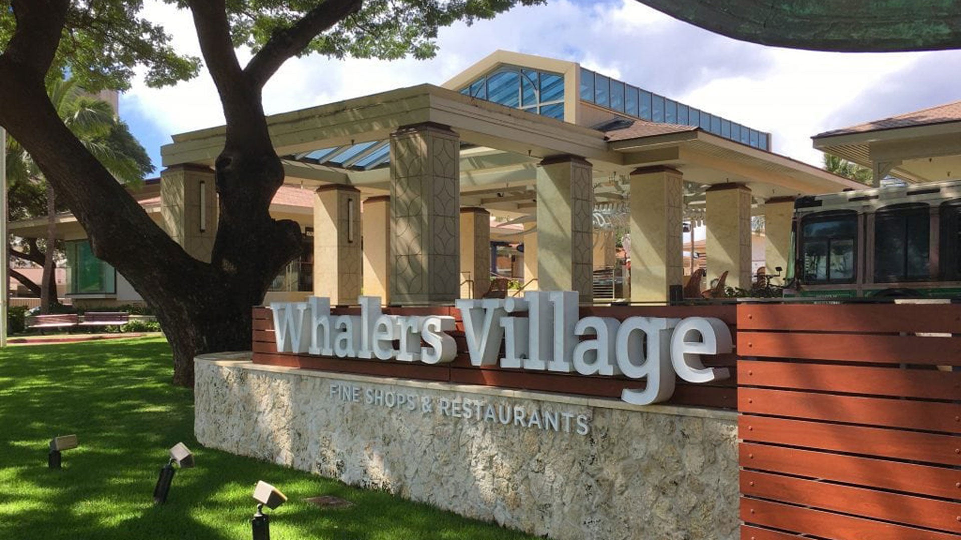 Whalers Village